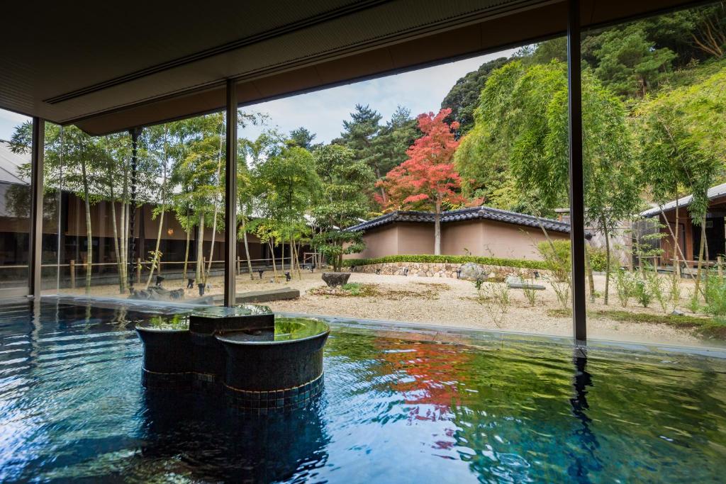 Hagihonjin Onsen View