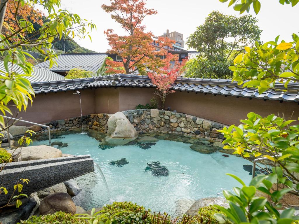 Hagihonjin Outdoor Onsen