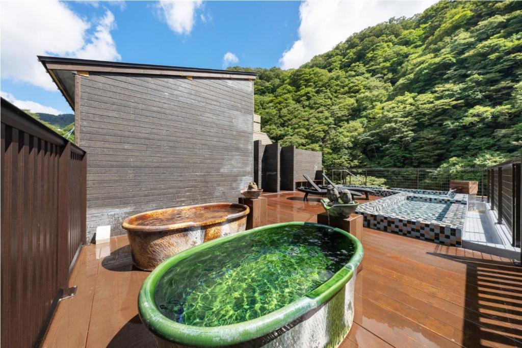 Hakkei Rooftop Onsen