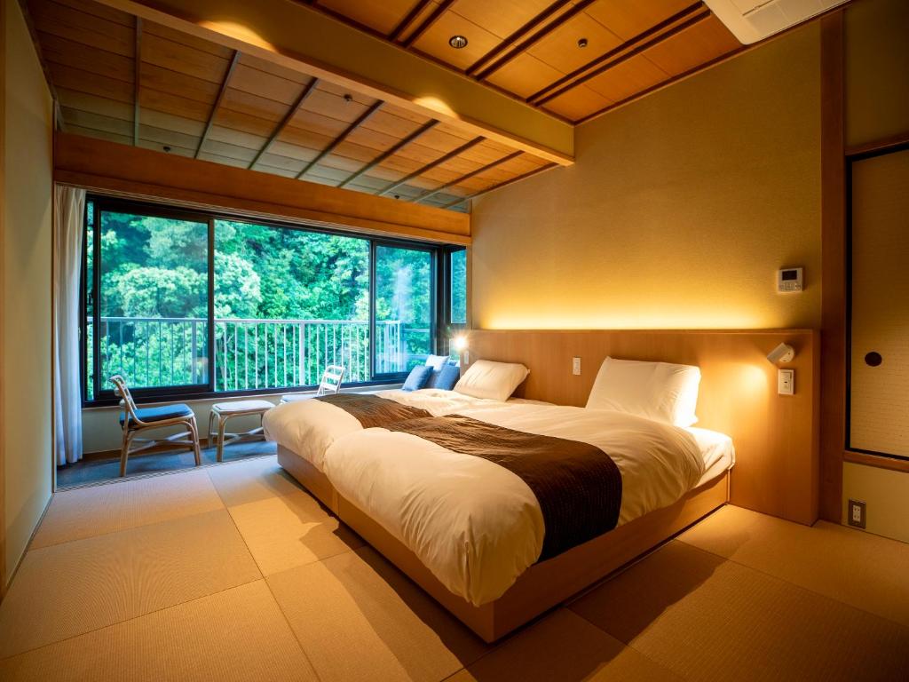 Hakone Pax Yoshino Modern Tatami Room