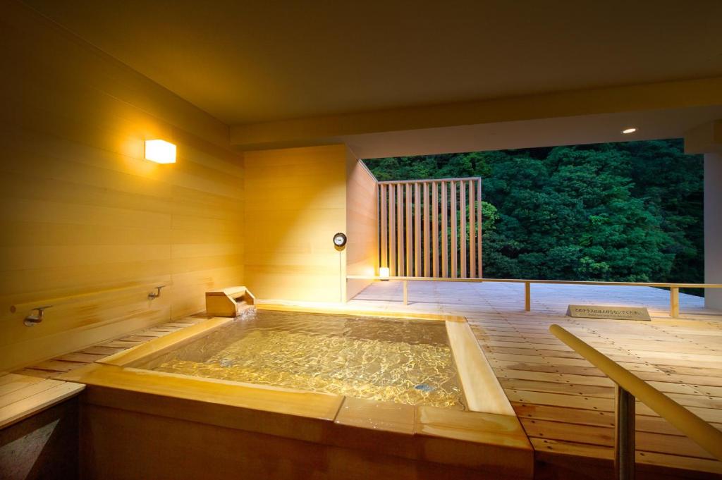Hakone Pax Yoshino Onsen