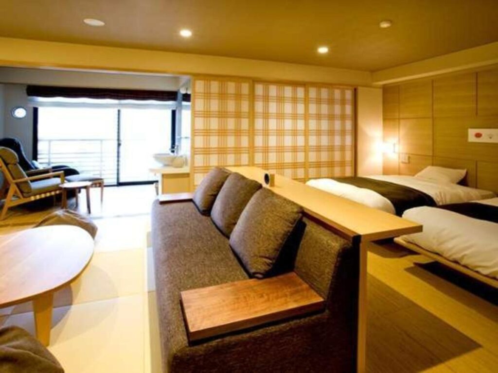 Hana Beppu Guestroom Interior