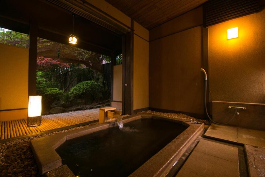 Haruki Bettei Onsen Bath