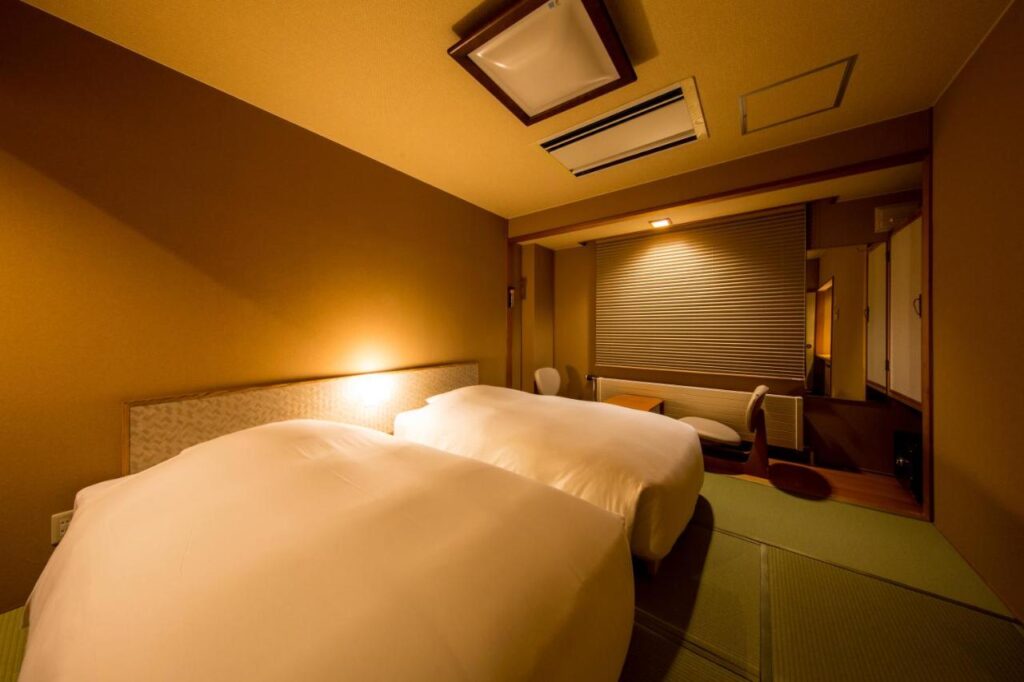 Hatagoya Jozankei Shoten Tatami Bedroom