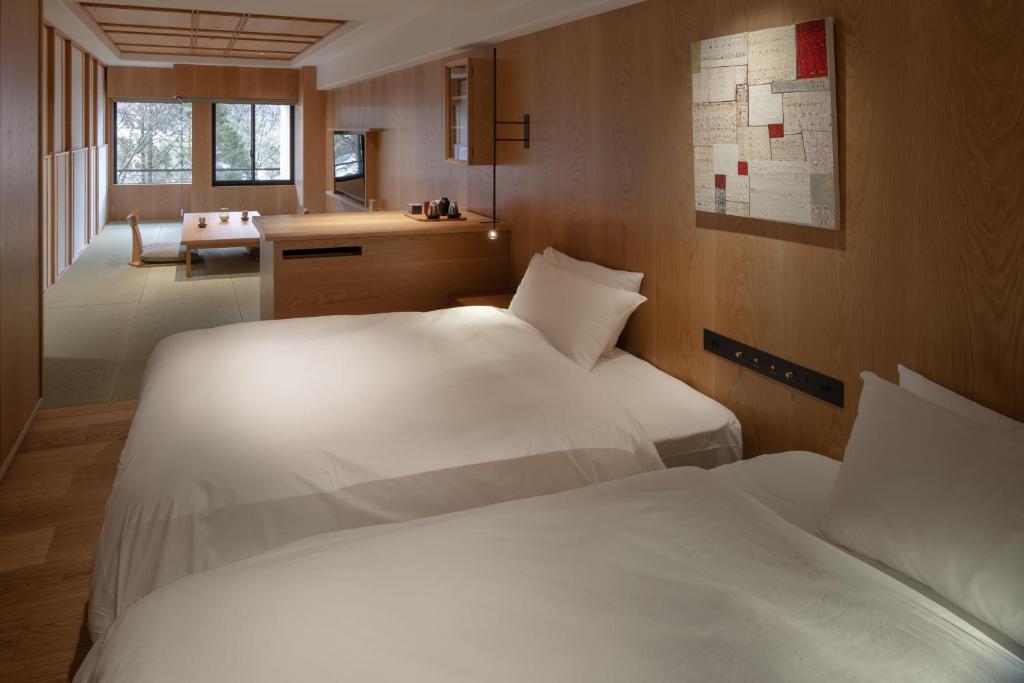 Honkan Sekizenkan Modern Bedroom Tatami Area