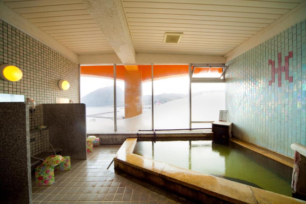 Hotel Aile Onsen Bathroom