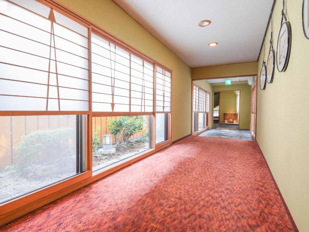 Hotel Hagoromo Hallway Shoji Windows