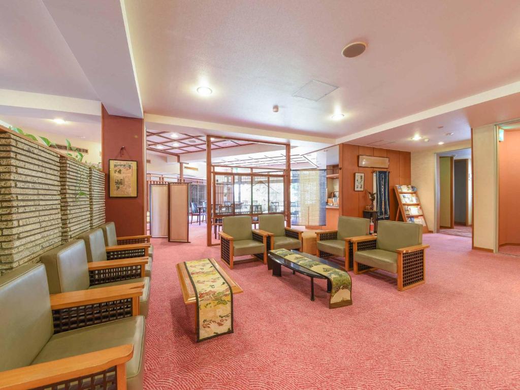 Hotel Hagoromo Lobby Seating