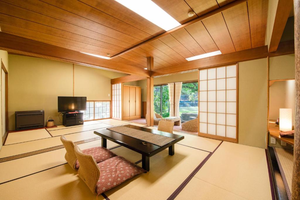 Hotel Hagoromo Tatami Room