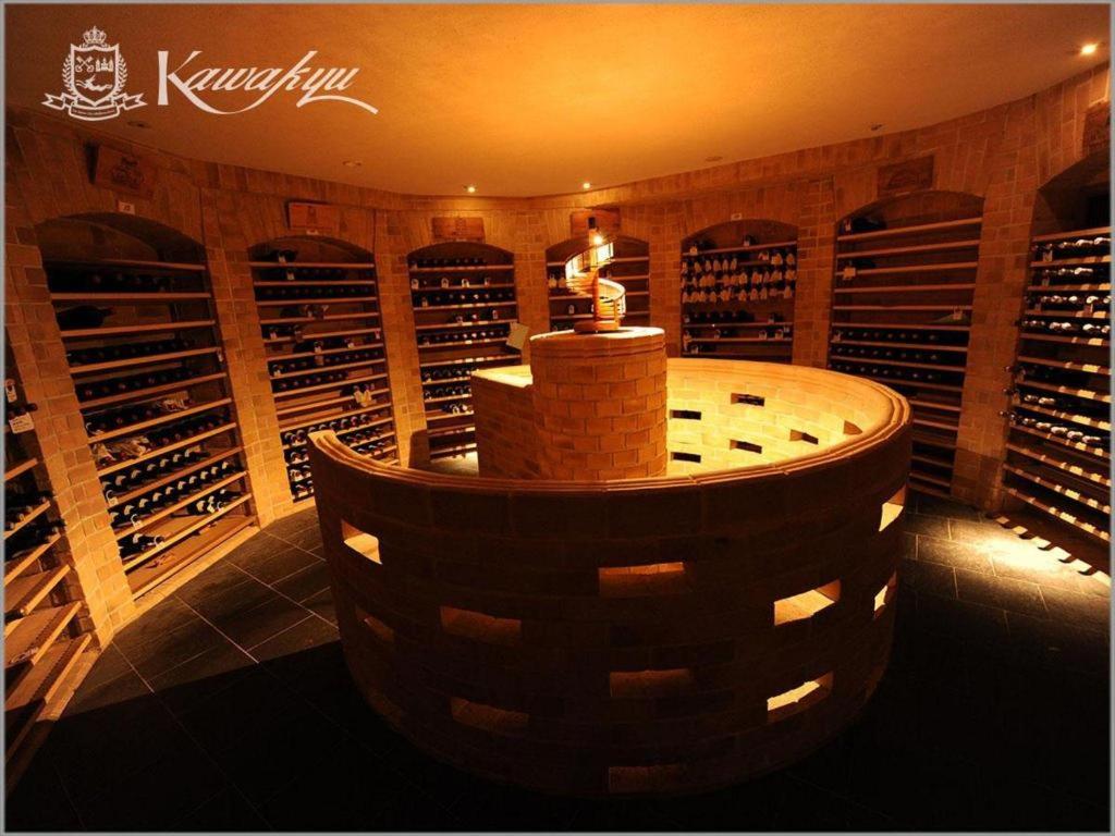 Hotel Kawakyu Wine Cellar