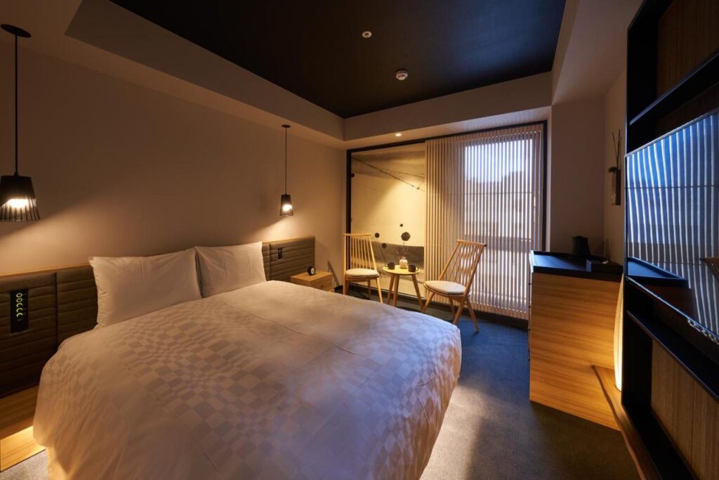 Hotel Resol Trinity Osaka Modern Room