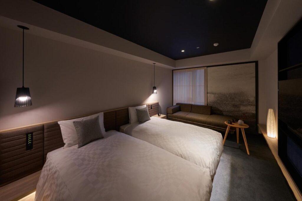 Hotel Resol Trinity Osaka Modern Room