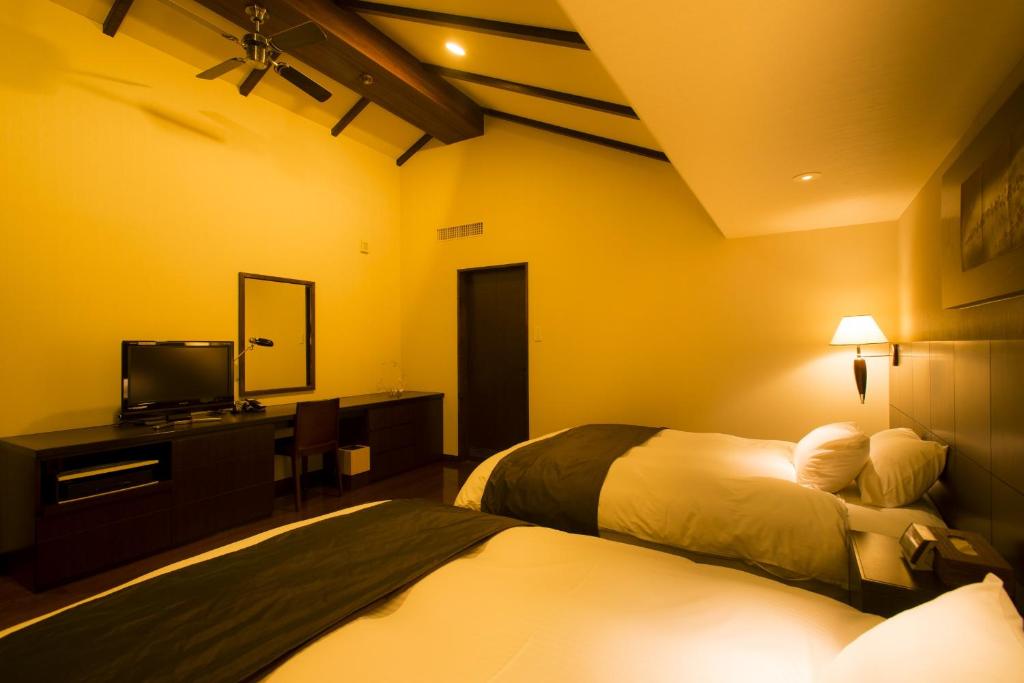 Hotel Shiragiku Double Bed Room