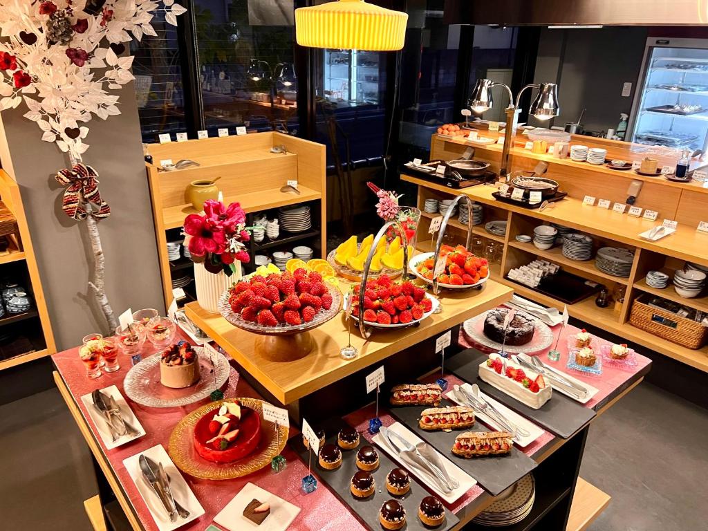 Hotelyagi Dessert Buffet Display