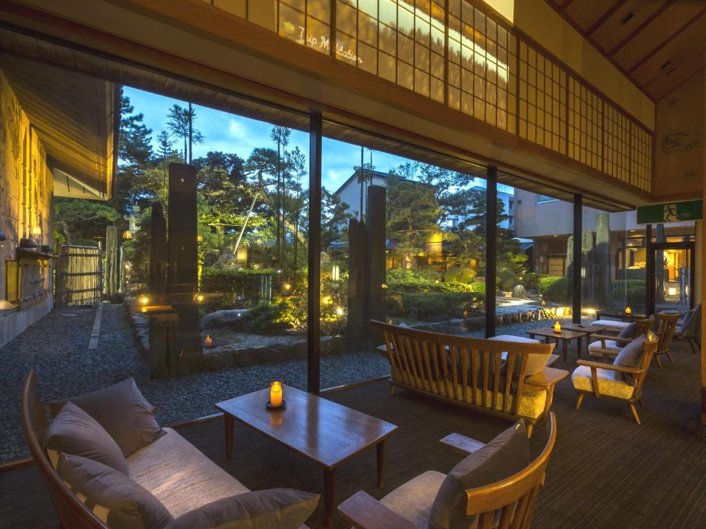 Hotelyagi Lounge View Garden