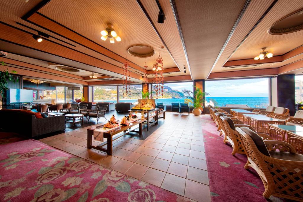 Inatori Akao Hotel Lounge Ocean View