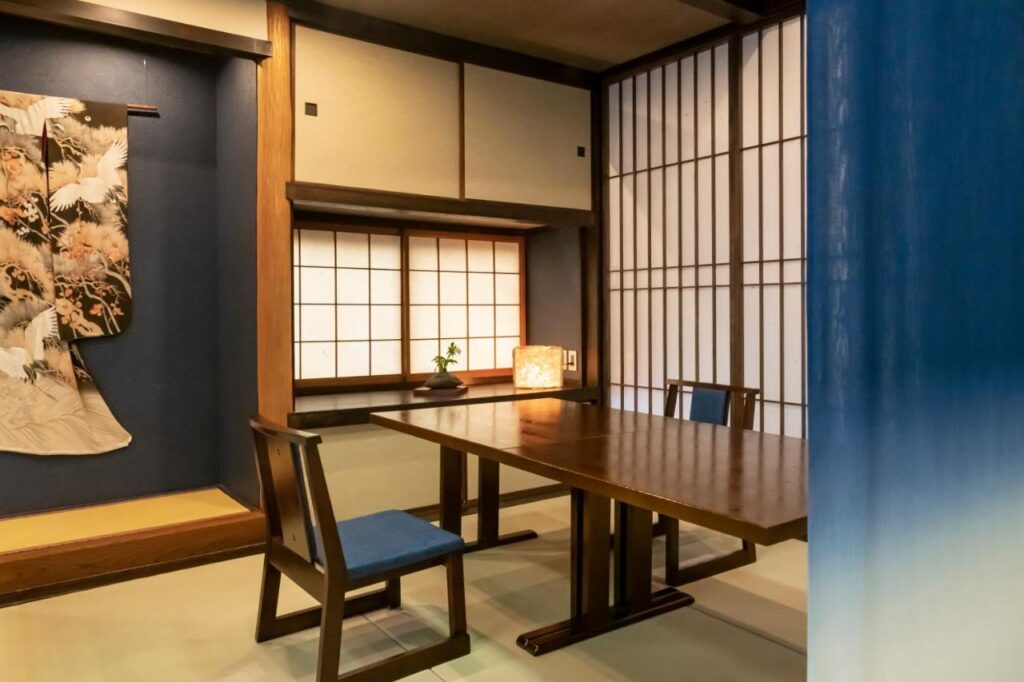 Iwaiya Tatami Room Dining Area