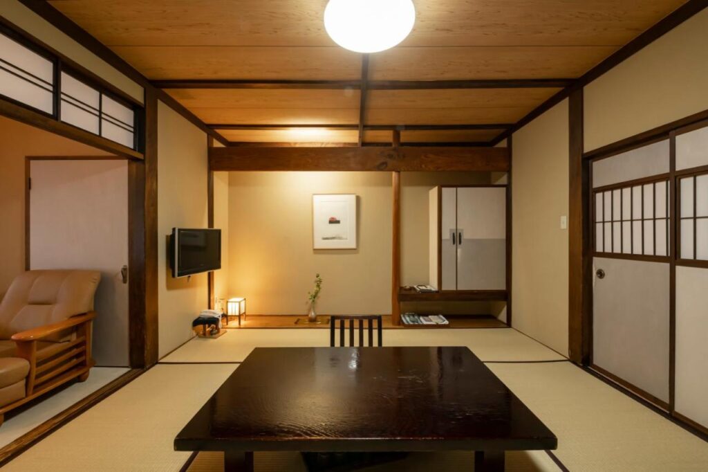 Iwaiya Tatami Room Interior