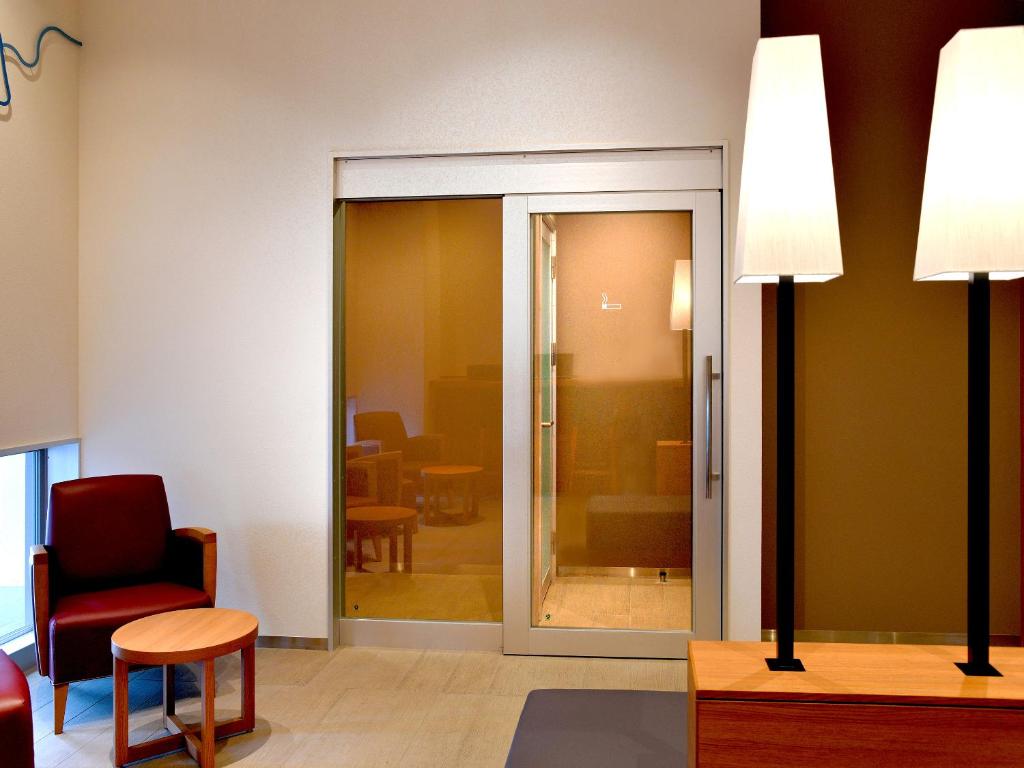 Jr Inn Chitose Lobby Seating
