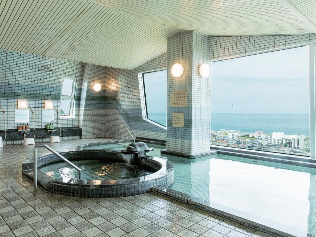 Kamenoi Hotel Awajishima Onsen View