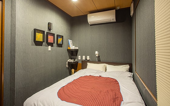Kaneyoshi Ryokan Modern Bedroom