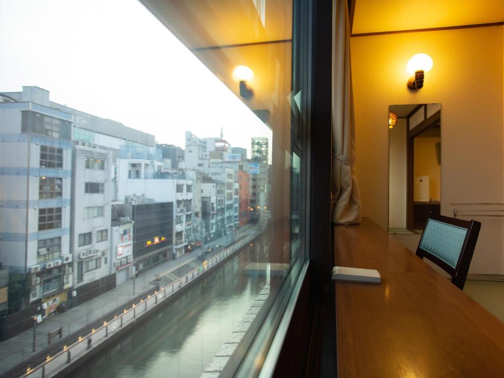 Kaneyoshi Ryokan Room Window View