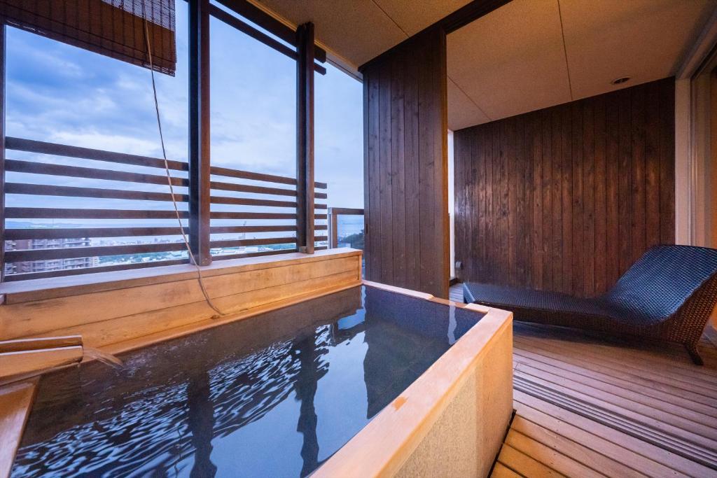 Matsubaya Open Air Bath