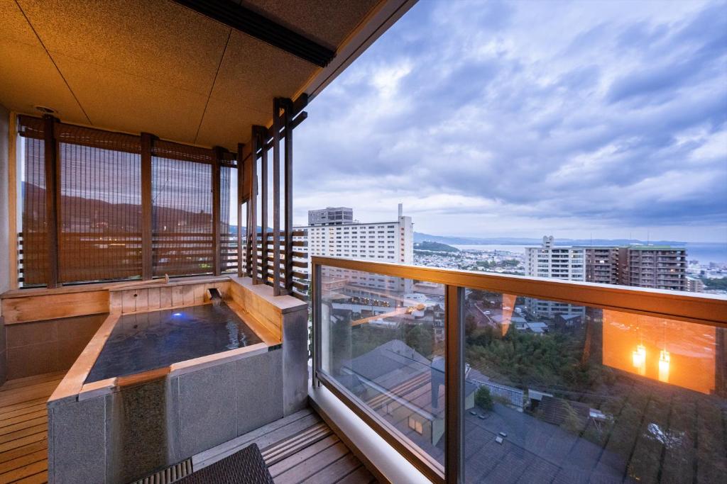 Matsubaya Rooftop Onsen View