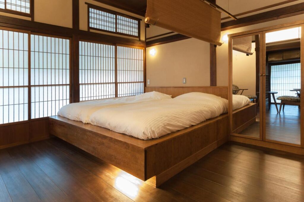 Motoyu Kansuiro Bedroom Shoji Doors
