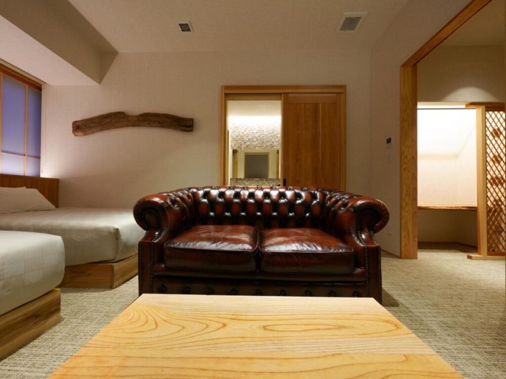 Mure Beppu Ryokan Room Leather Sofa