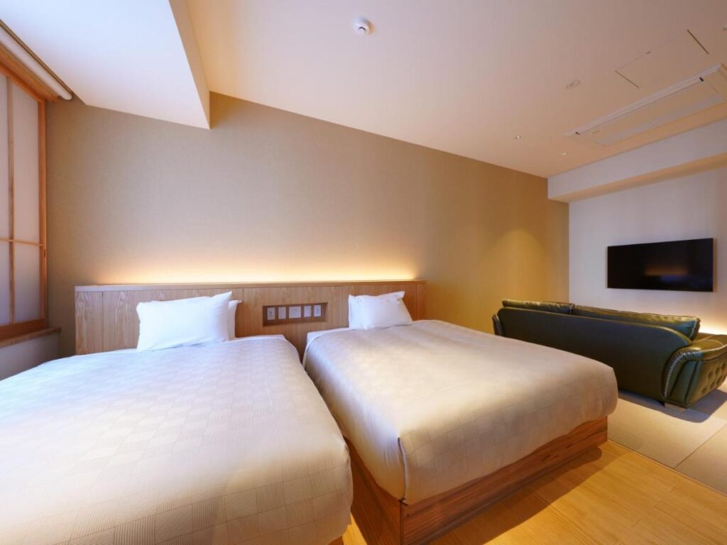Mure Beppu Twin Bed Room