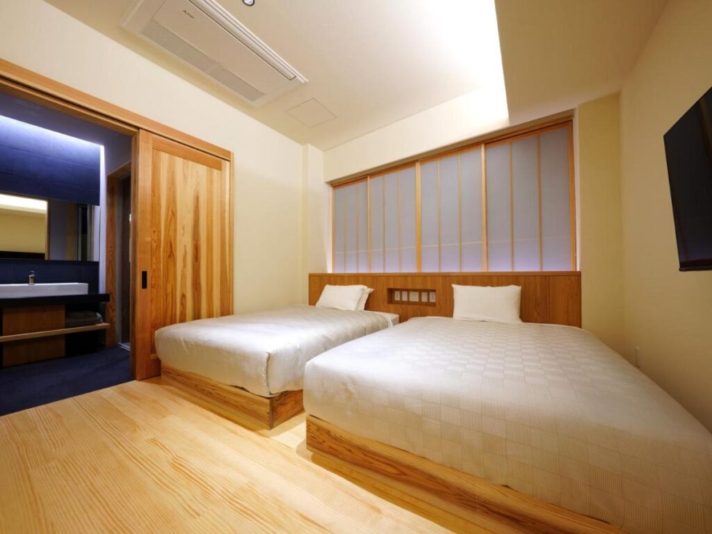 Mure Beppu Twin Bed Room