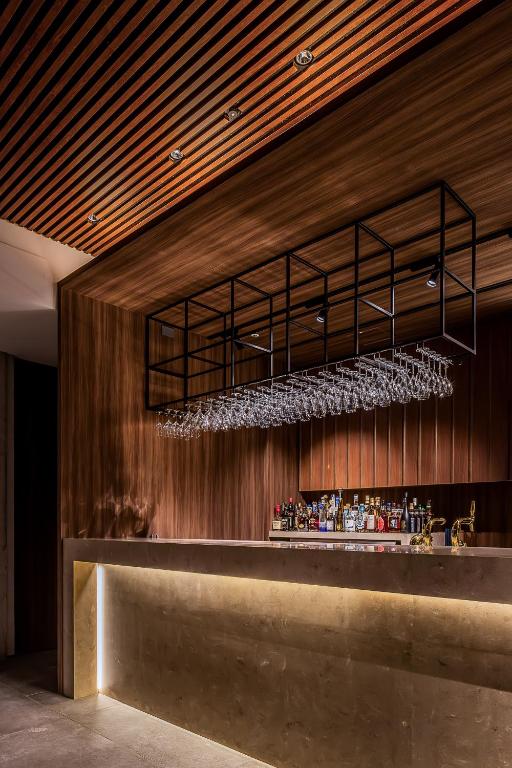 Muwa Niseko Bar Counter