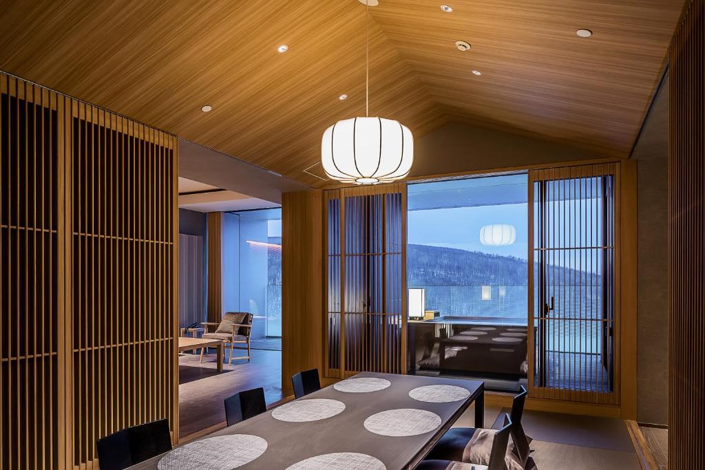 Muwa Niseko Modern Dining Area