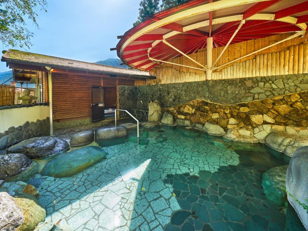 Oedo Onsen Gero Annex Outdoor Onsen