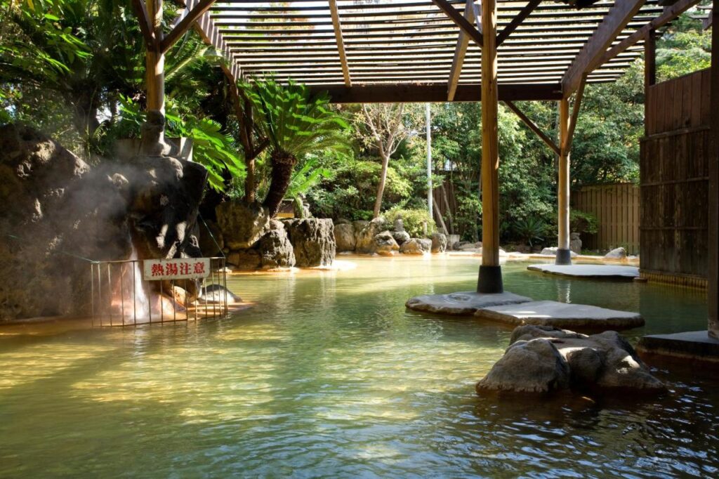 Oniyama Hotel Outdoor Onsen