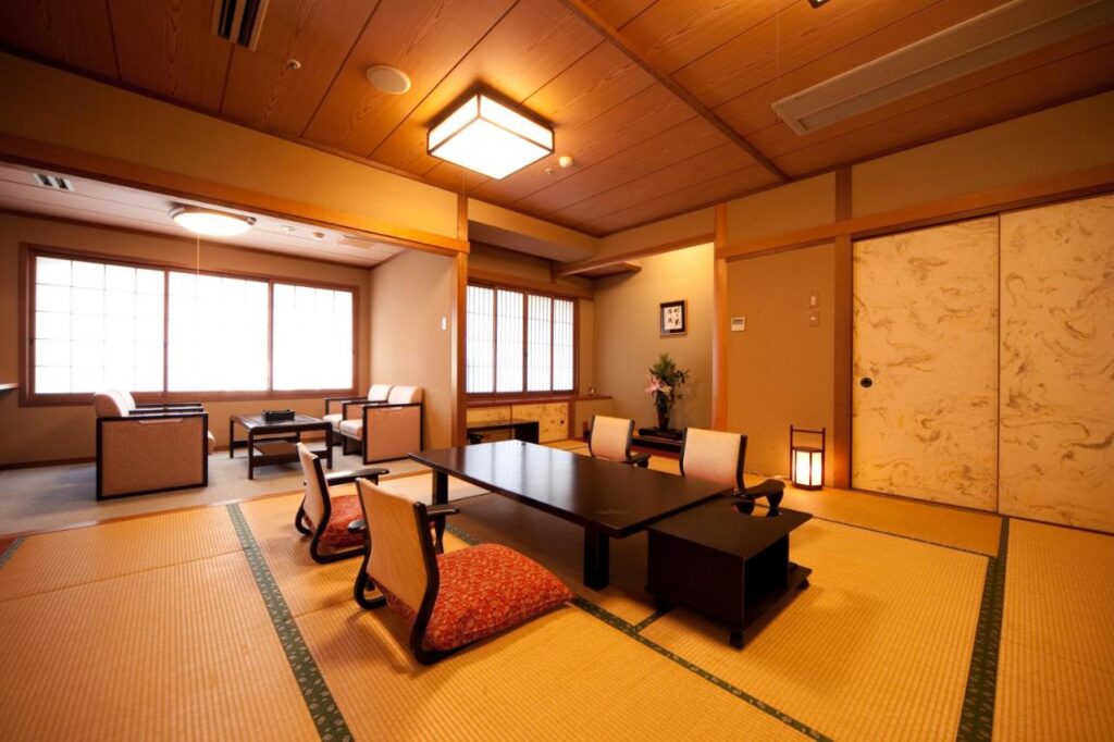 Oniyama Hotel Tatami Room