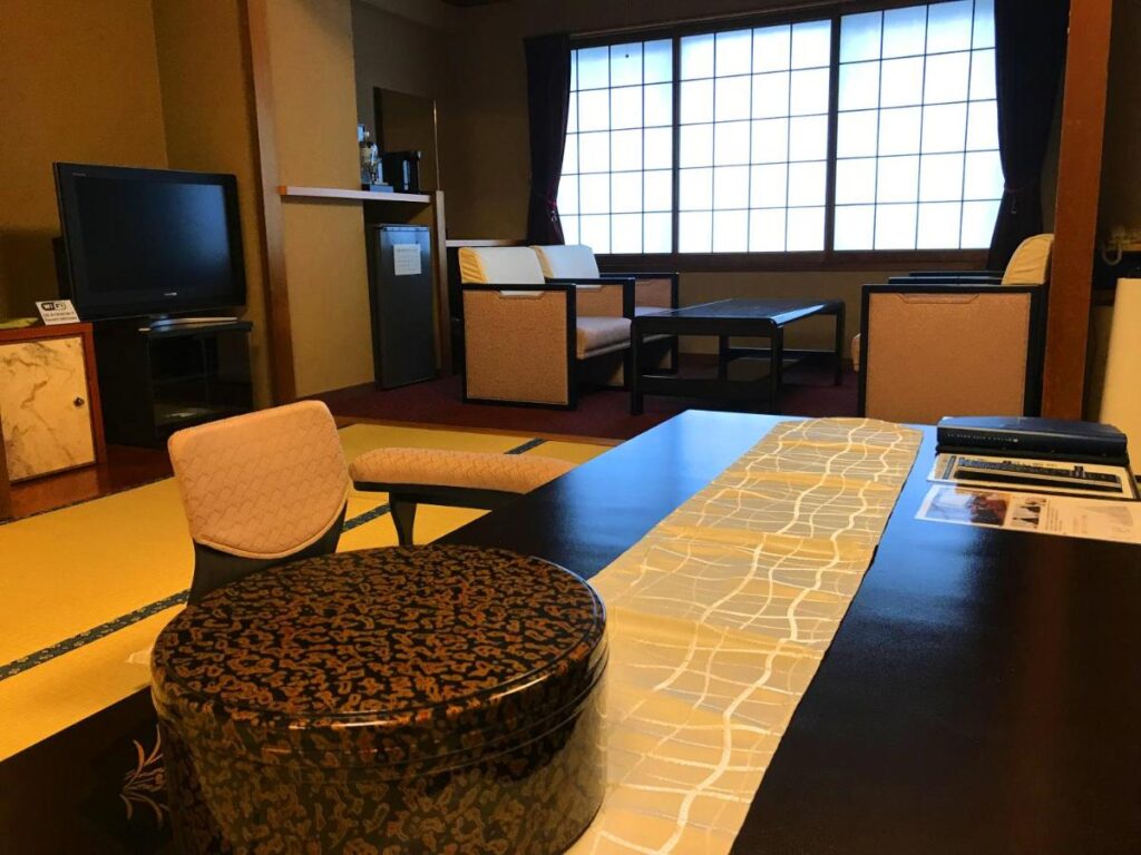 Oniyama Hotel Tatami Room Interior