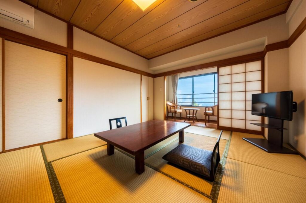 Oniyama Hotel Tatami Room Table Chairs