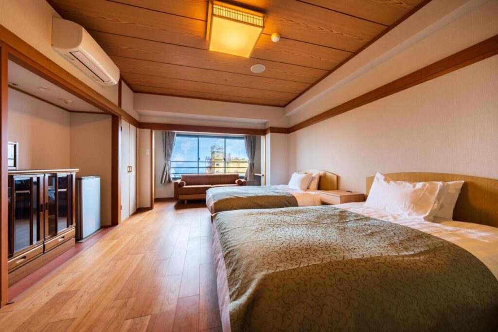 Oniyama Hotel Twin Bed Room