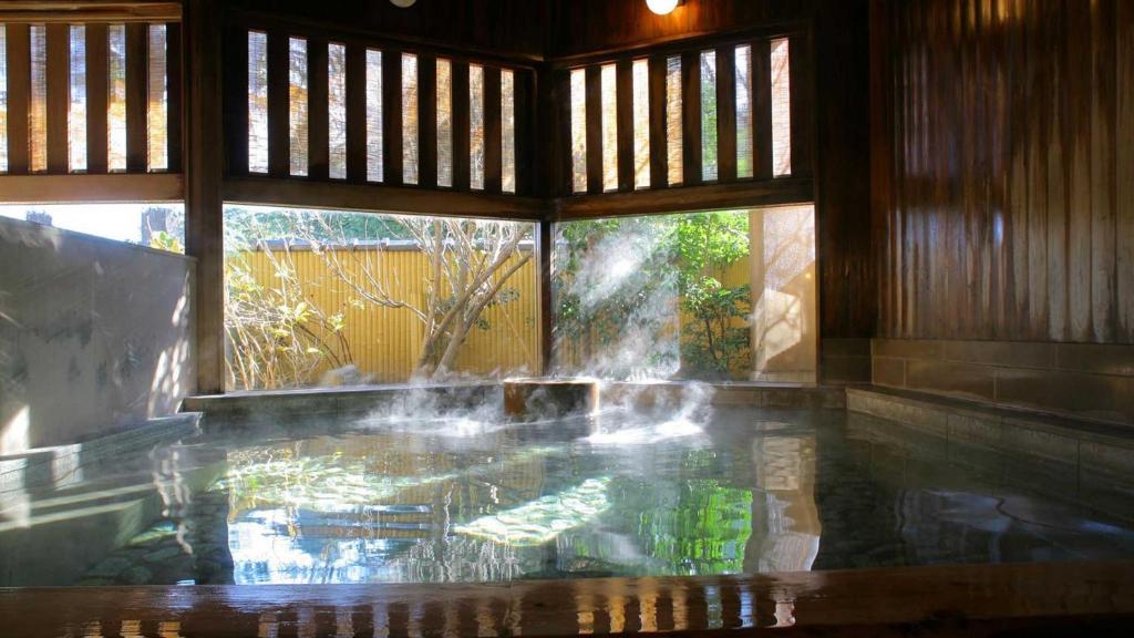 Onsen Meisou Club Fujiya Ryokan Indoor Onsen