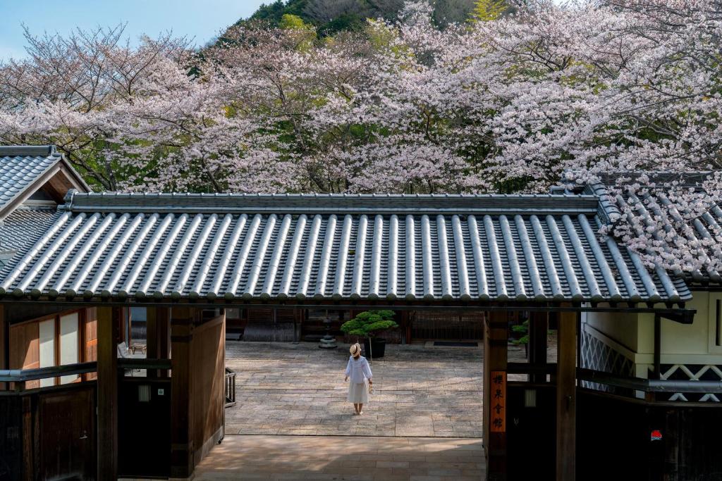 Oukai Villa Izumi Cherry Blossoms