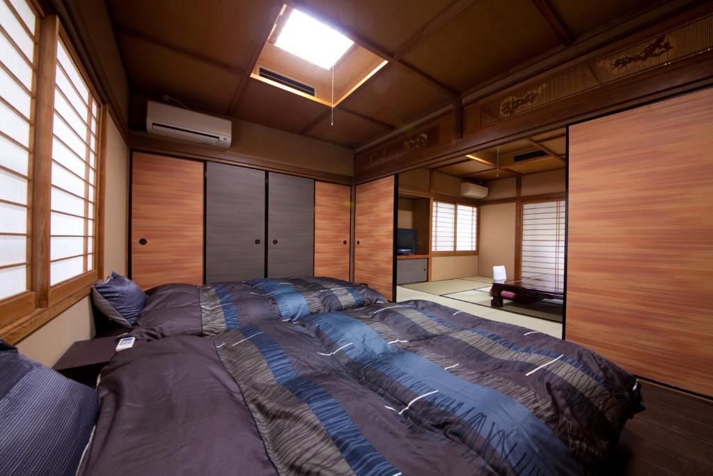 Ryokan Sennari Tatami Room With Beds