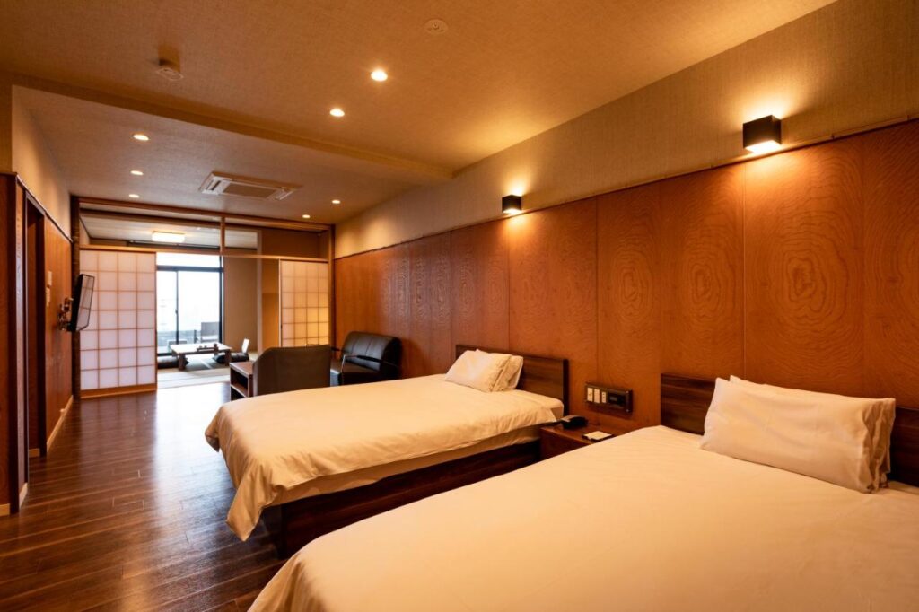 Sanso Kannawaen Modern Room