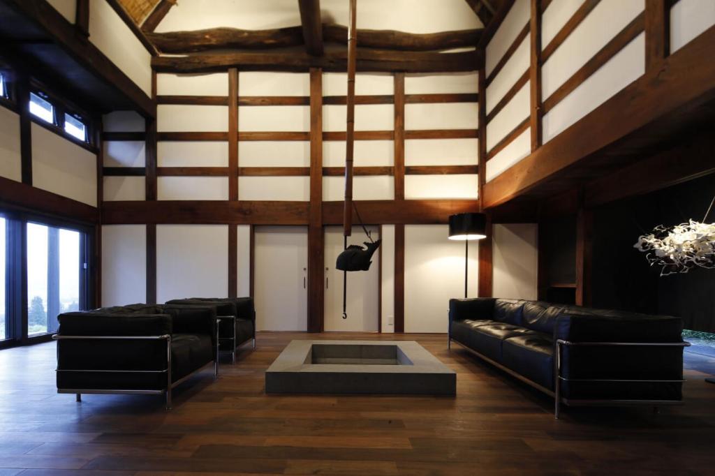 Satoyama Jujo The House Izumi Modern Living Room