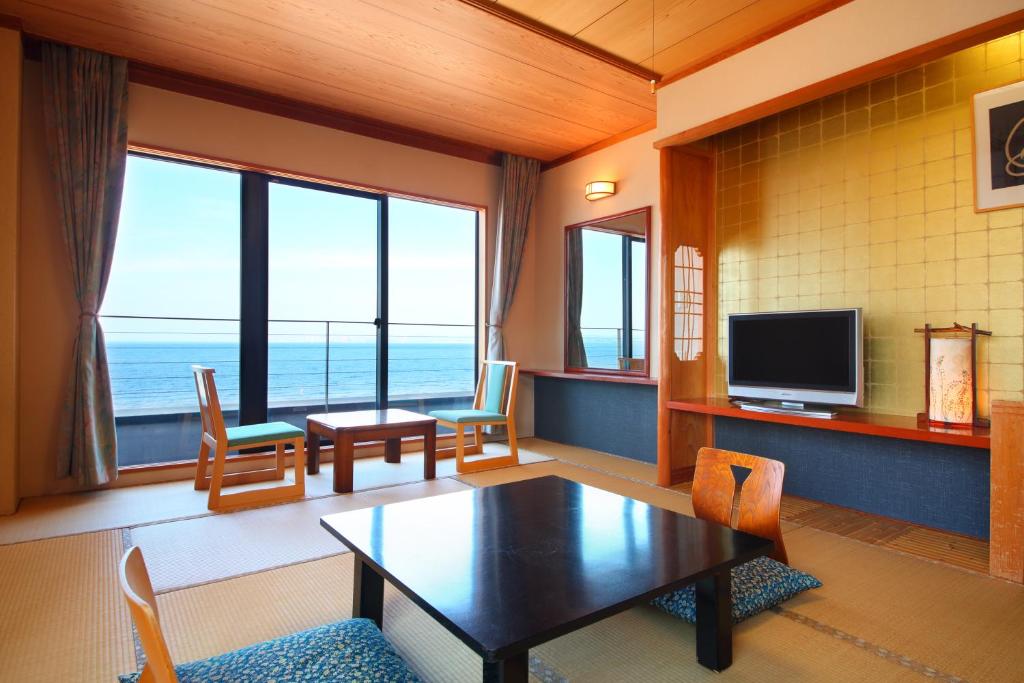 Seaside Hotel Mimatsu Ocean View Tatami Room