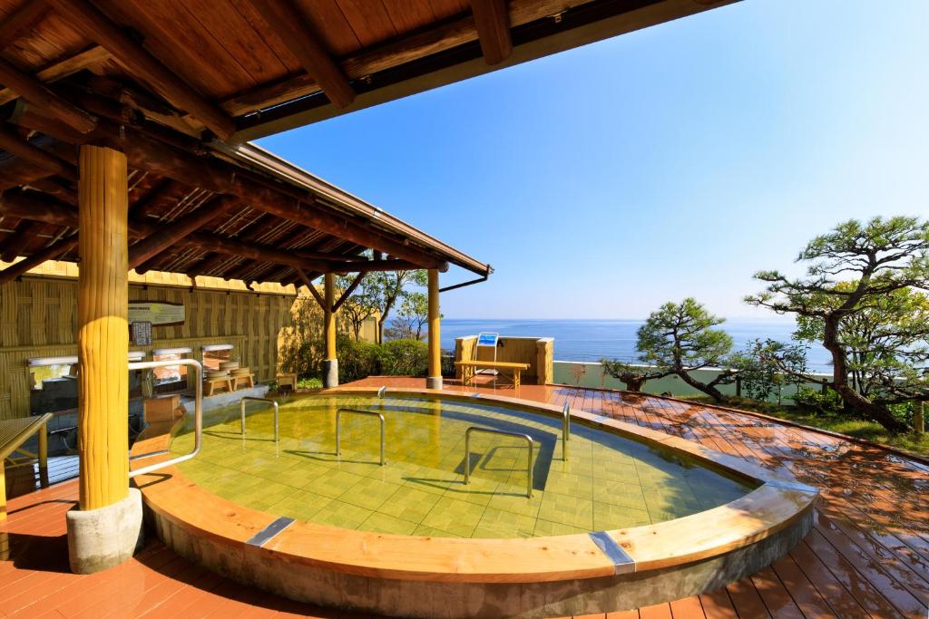 Seaside Hotel Mimatsu Open Air Onsen