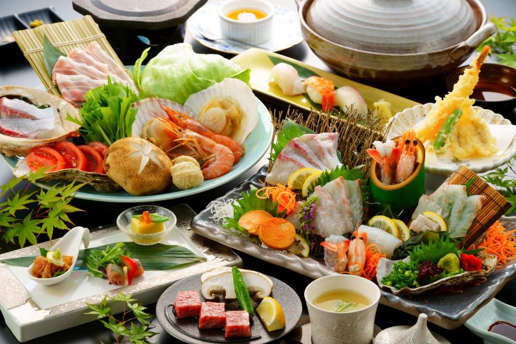 Seikaiso Kaiseki Dinner