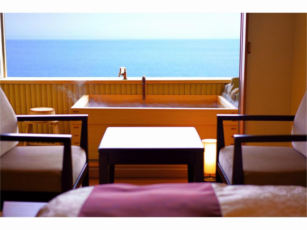 Seikaiso Open Air Bath And Sea View