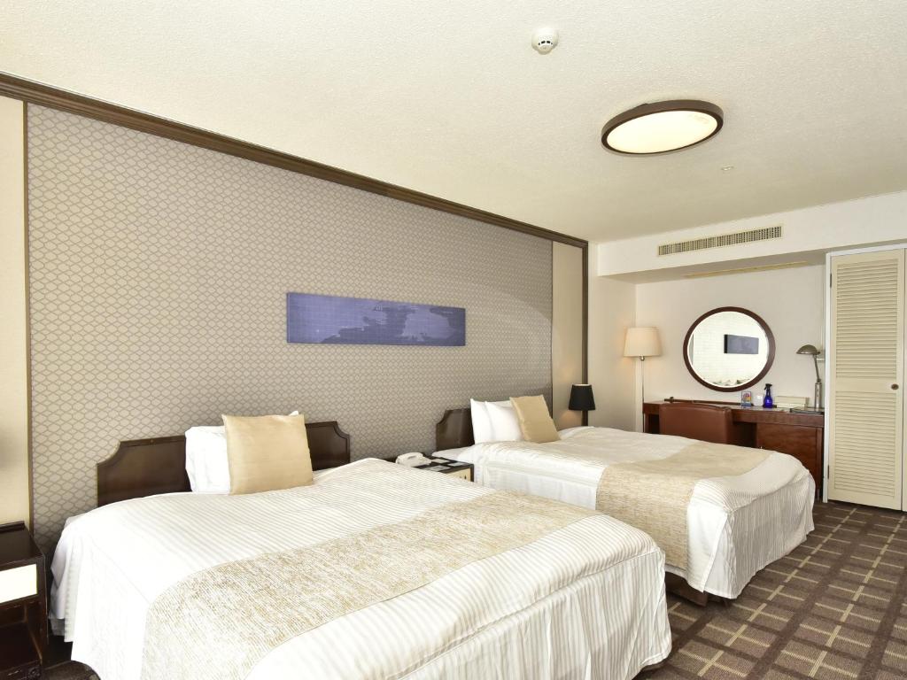 Shimoda Prince Hotel Twin Bed Room